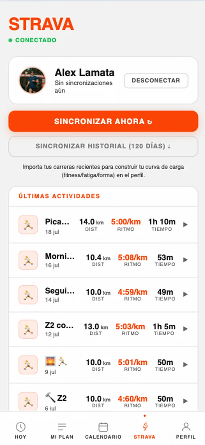 Pantalla de Strava en PACE: cuenta conectada, sincronizar ahora y últimas actividades con distancia, ritmo y tiempo